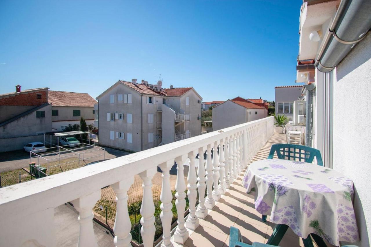 וודיצה Family Holiday Apartments Lucia מראה חיצוני תמונה